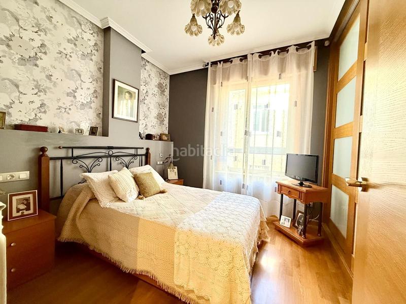 Foto 473e2312-5aed-4aca-9a4c-3c812be309d5. Appartamento con riscaldamento in Monte Alto - Zalaeta - Atocha Coruña (A)