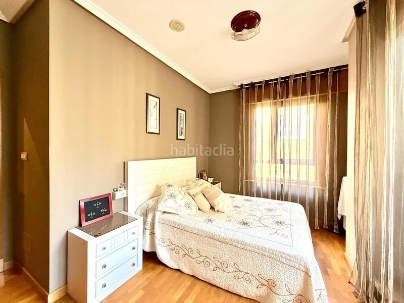 Foto 8aec8345-183d-439f-8aef-4320c42440d5. Appartement avec chauffage dans Monte Alto - Zalaeta - Atocha Coruña (A)