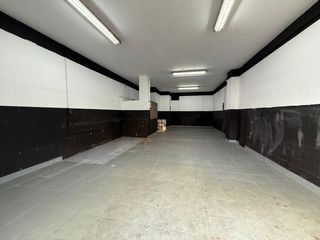 Local Comercial  Cambre al temple. Cambio de uso concedido