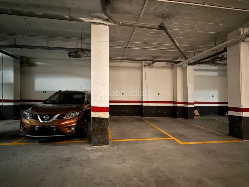 Foto 1e901d83-6813-4263-b81a-5800e8740c33. Aparcament cotxe a Mesoiro Coruña (A)