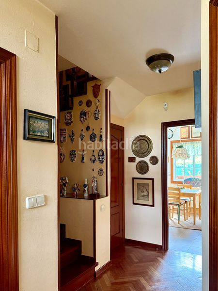 Foto 3a094e0e-b0ca-467a-85c5-8effb78260aa. Casa amb calefacció a Nós Oleiros