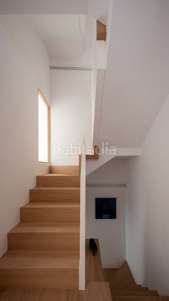 Foto 3243d917-b371-4a0c-9eeb-23f846d37254. Casa amb calefacció a Grove (O)