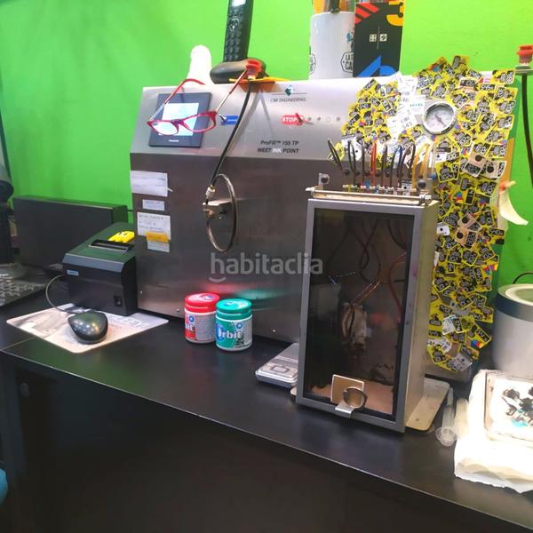 Foto 6ed5834c-8adb-4032-a696-500b96948711. Transfer business premise in El Clot Barcelona