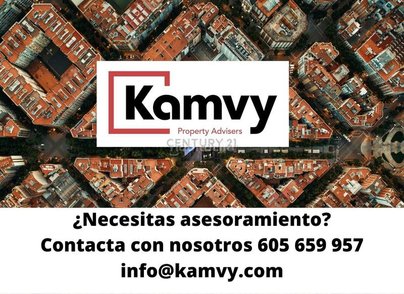 Foto 10664e96-cd7f-470e-bf69-a49bf6fafad7. Traspàs local comercial a El Clot Barcelona