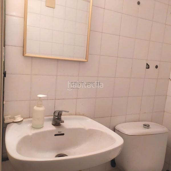 Foto 6e1f1a1a-06ce-4d82-973c-f02dbd972ca3. Traspàs local comercial a El Clot Barcelona