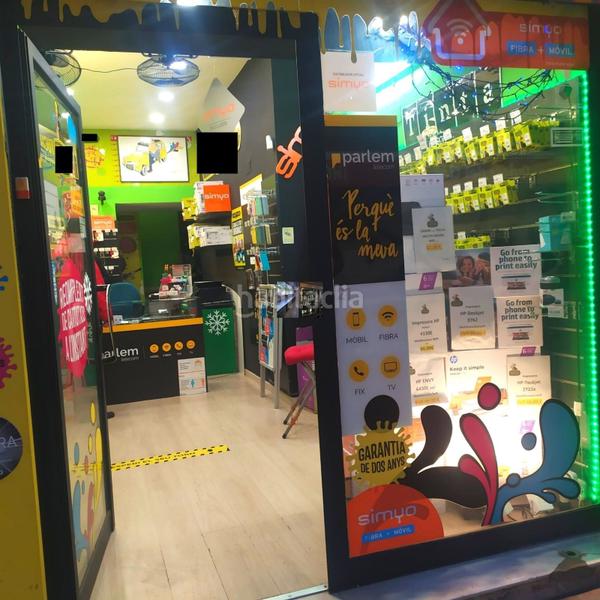 Foto dd10d0a8-4b31-4444-bdd6-2dcd7fd5cd93. Traspàs local comercial a El Clot Barcelona