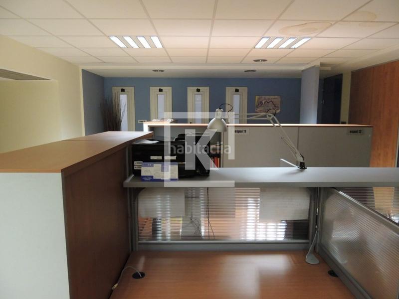 Foto 52a6ebb5-921e-45bc-8f3d-f12d23ee4179. Office space with heating in Barri de les Corts Barcelona