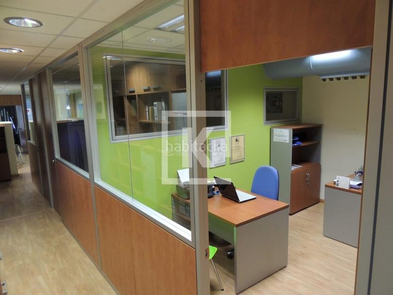 Foto eaab4483-0a7a-4da2-98d2-fd5492192857. Office space with heating in Barri de les Corts Barcelona