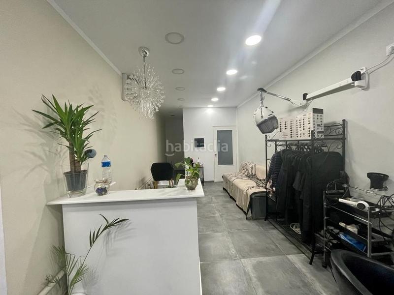 Foto 5a885112-bd8f-4483-809f-084e032773f7. Pas-de-porte local commercial dans El Poble Sec - Parc de Montjuïc Barcelona