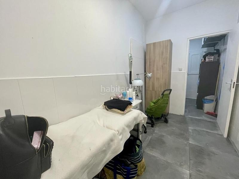 Foto 6c72382f-e789-4479-adfa-b75bda09f3f2. Pas-de-porte local commercial dans El Poble Sec - Parc de Montjuïc Barcelona