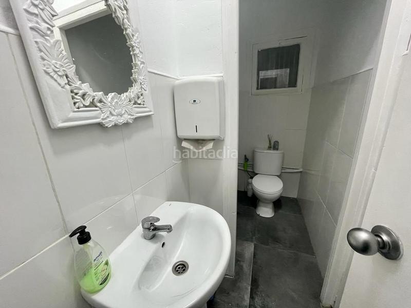 Foto 902be26d-59f9-4780-9aad-036aea0a1b29. Pas-de-porte local commercial dans El Poble Sec - Parc de Montjuïc Barcelona