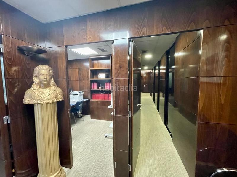 Foto 5a0e2c4f-bcd9-4540-94f8-a512e4b949b1. Office space with heating in Sant Ramon - Maternitat Barcelona