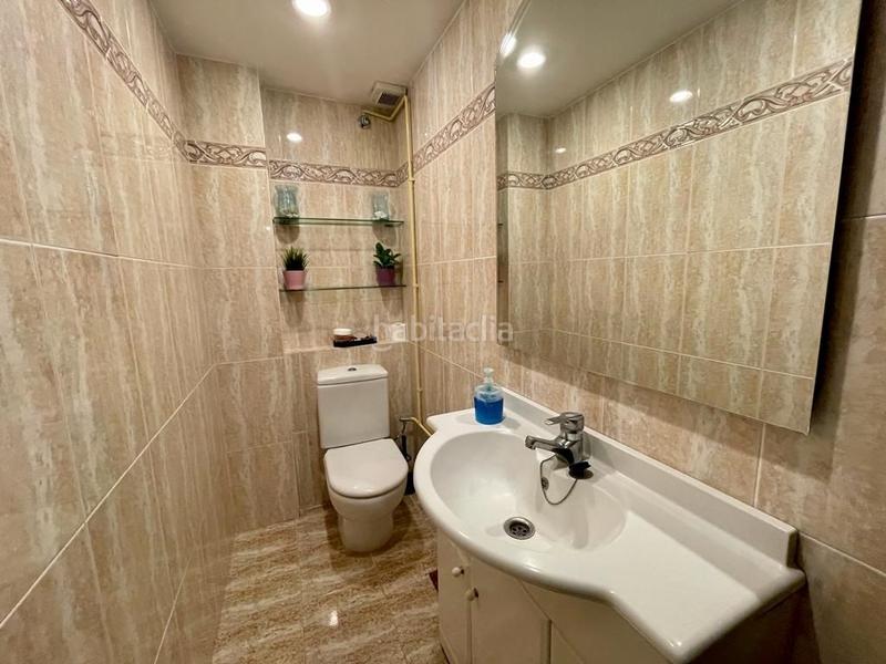 Foto 988d08e1-0134-4599-bea6-1be880425aa2. Office space with heating in Sant Ramon - Maternitat Barcelona