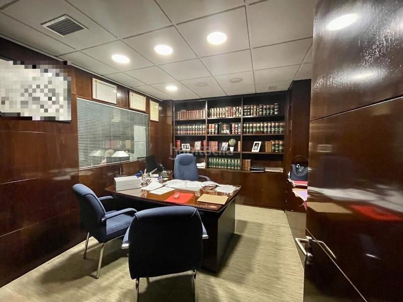 Foto a1e5f6e4-d8ad-4a51-a68b-0030378c978b. Office space with heating in Sant Ramon - Maternitat Barcelona