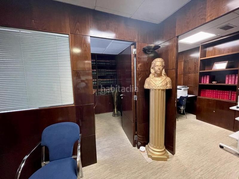 Foto e336d028-389d-4e22-9ae5-d77190bd3359. Office space with heating in Sant Ramon - Maternitat Barcelona