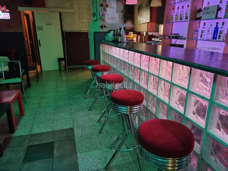 Foto 480dff5e-e05c-49cf-9b06-886e175a74d3. Traspaso local comercial traspaso bar cocteleria c1 en sants, en Barcelona