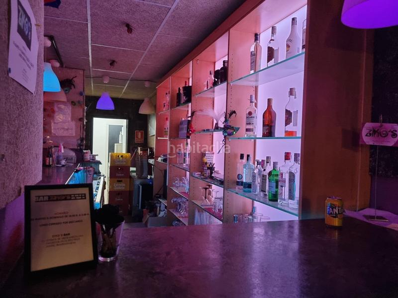 Foto d29c6483-eb56-45cf-89e1-36ec6e6a6908. Traspaso local comercial traspaso bar cocteleria c1 en sants, en Barcelona