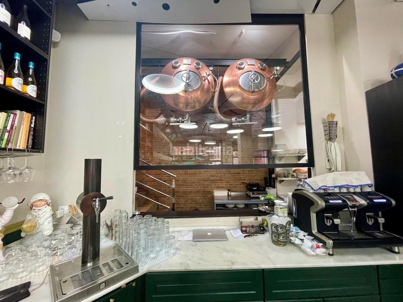 Foto 7dec97df-47c3-4e37-8e45-f0cabc9899df. Traspàs local comercial a Centre Sant Boi de Llobregat