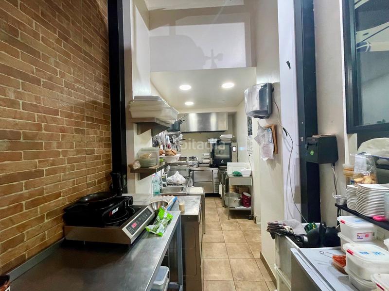 Foto 8f1ccd17-c5de-4d13-a0aa-4c37b7102fb9. Umzug geschäftsraum in Centre Sant Boi de Llobregat