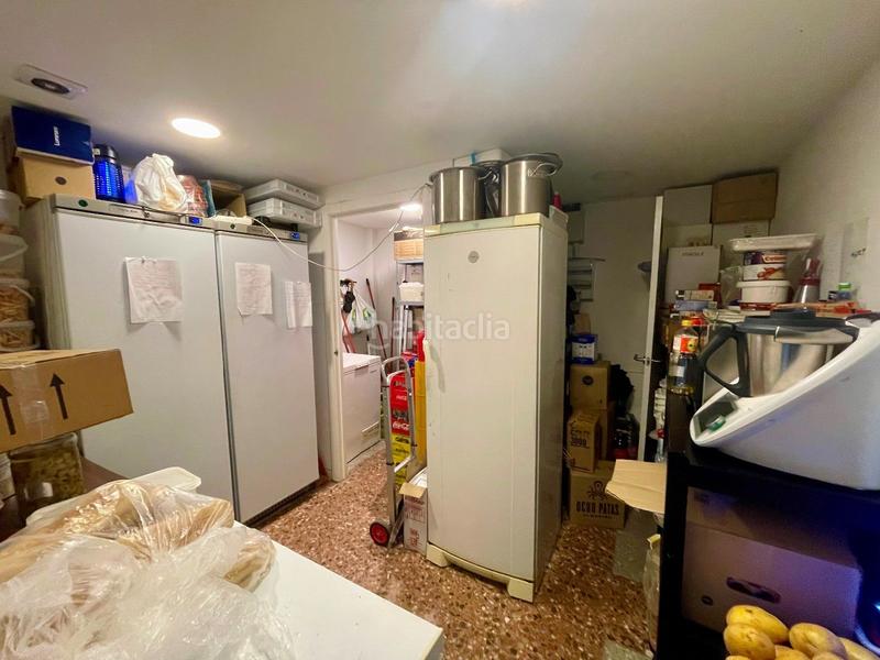 Foto b1d569d5-2aac-426e-a728-12ced800c8d9. Umzug geschäftsraum in Centre Sant Boi de Llobregat