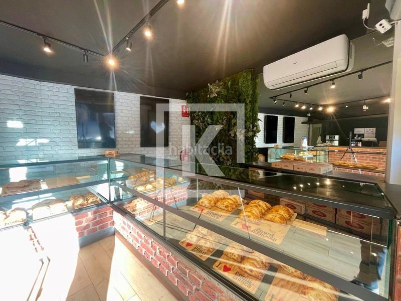Foto 09f76ce9-d320-4c0d-90b5-c60a850e1498. Traspaso local comercial traspaso local take away en el centro , barcelona en Mataró