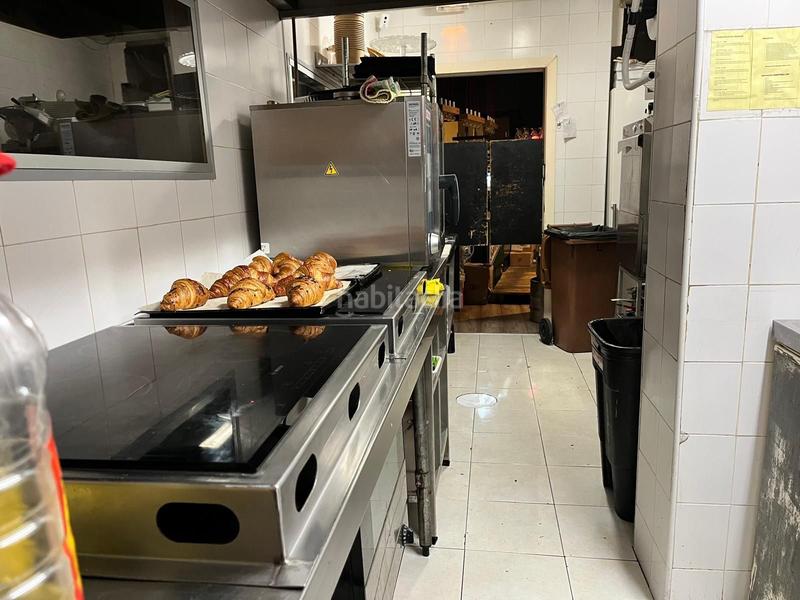 Foto 10d26fba-c746-44e9-8136-afa776624326. Traspàs local comercial a St. Pere - Sta. Caterina - El Born Barcelona