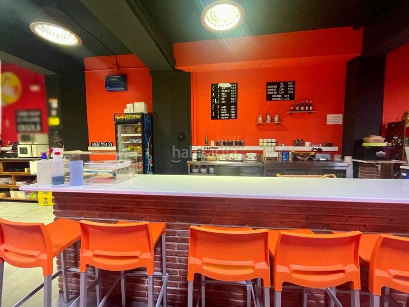 Foto 26b662ed-48d2-4428-88d2-0753eb63cc21. Traspaso local comercial traspaso rostisseria con degustación en el centro en Granollers