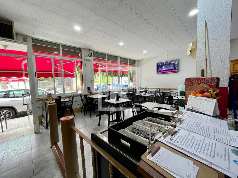 Foto b57da548-8a12-4a3f-88d8-bece4cfa04b6. Traspàs local comercial a Passeig Maragall Gavà