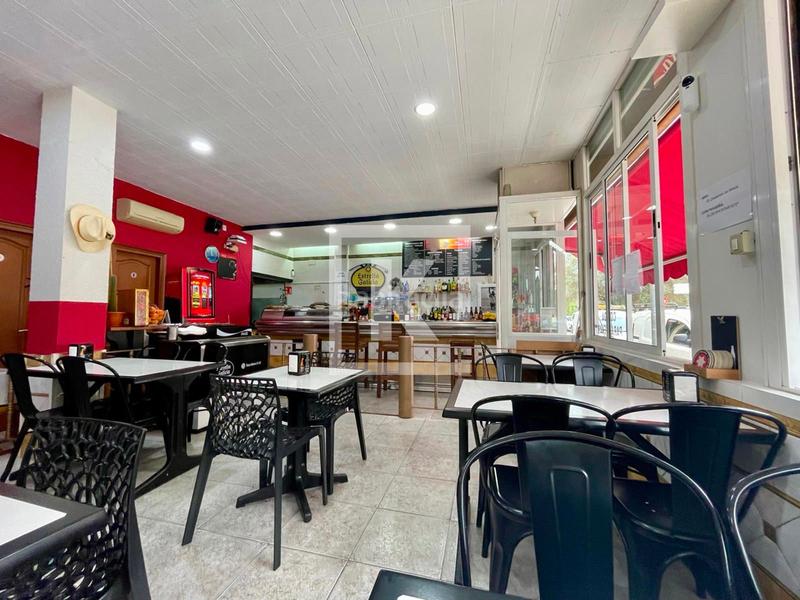 Foto aa737588-0ff5-4be4-8953-9aa0ad6200b4. Traspaso local comercial traspaso bar restaurante con buena facturación en gavá en Gavà