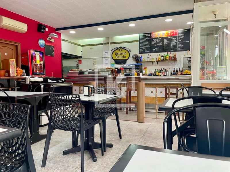 Foto c09369da-2d91-440f-a94d-c88caf8d940d. Traspaso local comercial traspaso bar restaurante con buena facturación en gavá en Gavà