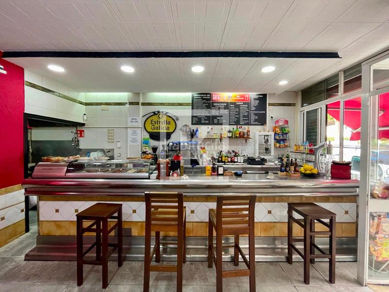 Foto 0cab02fd-777e-48dd-aa4a-9ffb0ab1a1fb. Trapasso locale commerciale in Passeig Maragall Gavà