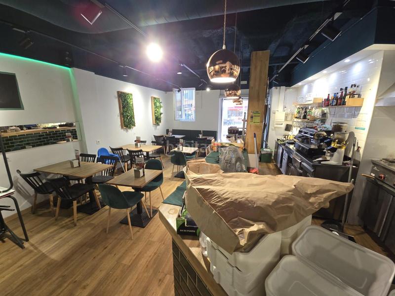 Foto d2e65071-660a-422d-ac09-ce97341af1fc. Trapasso locale commerciale in Poblenou Barcelona