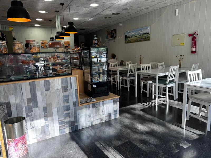 Foto 78a2f22e-4f5d-40fb-a01c-a78b5327ec10. Traspàs local comercial a Diagonal Mar i el Front Marítim del Poblenou Barcelona