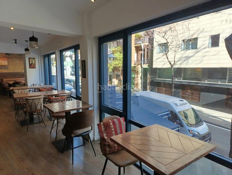 Foto b282a5e2-21d3-4ac7-9f1b-919b1e488800. Traspaso local comercial traspaso restaurante zona francesc macià, sant gervasi en Barcelona