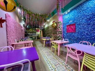 Traspàs Local Comercial a L´Antiga Esquerra de l´Eixample. Traspaso restaurantecafetería en el eixample con 8 años de traye