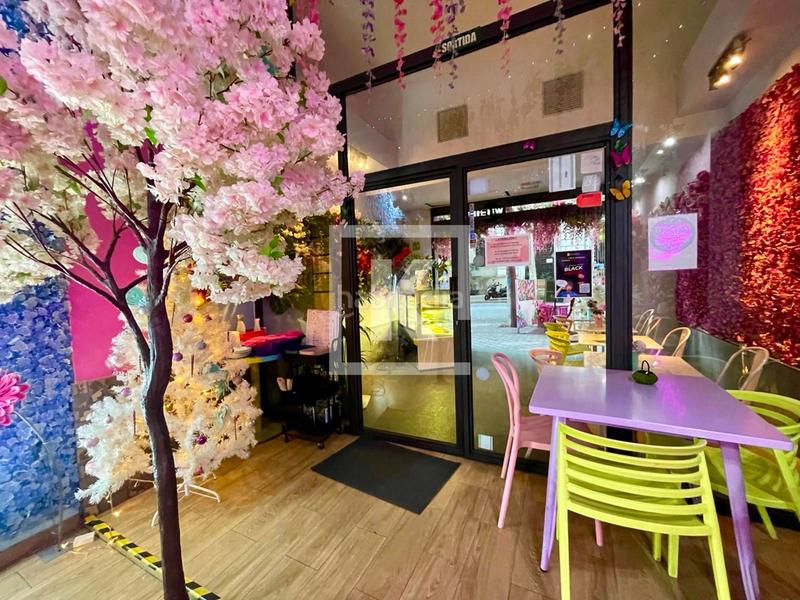 Foto c4e38efc-1c14-4ede-9483-c3c45b9e232c. Transfer business premise in L´Antiga Esquerra de l´Eixample Barcelona