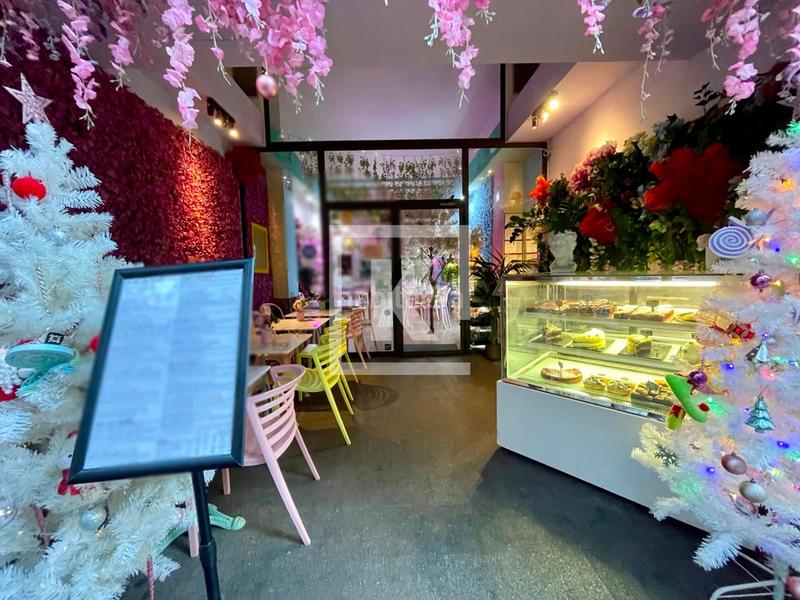 Foto a94a0071-fd0f-4753-9929-a96b8088388e. Trapasso locale commerciale in L´Antiga Esquerra de l´Eixample Barcelona