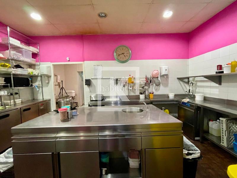 Foto 40926ed7-c731-4c80-9fac-6460e2777f70. Umzug geschäftsraum in L´Antiga Esquerra de l´Eixample Barcelona