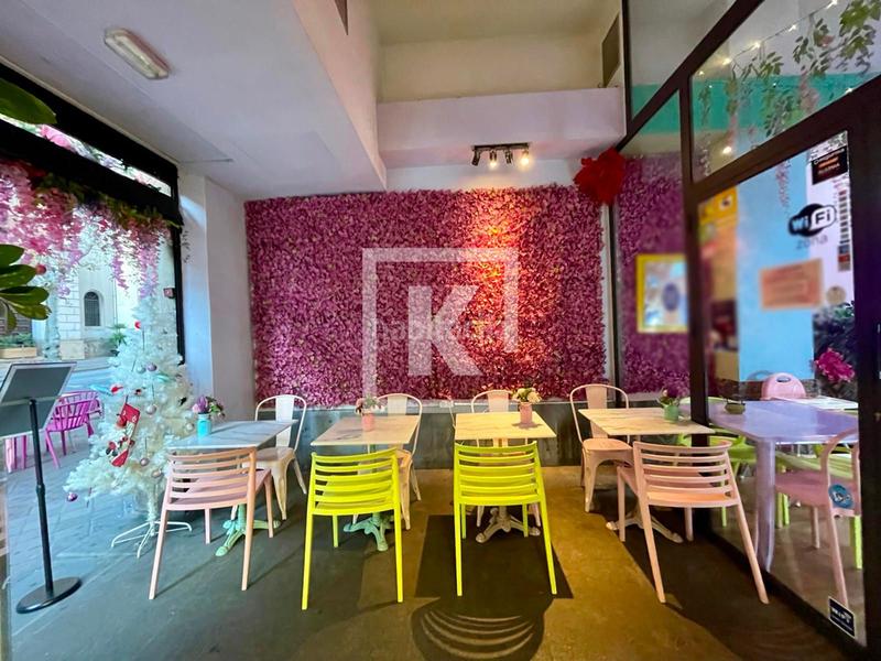 Foto 43a7bb57-9f19-4864-a3a4-b2abd4408cfe. Umzug geschäftsraum in L´Antiga Esquerra de l´Eixample Barcelona