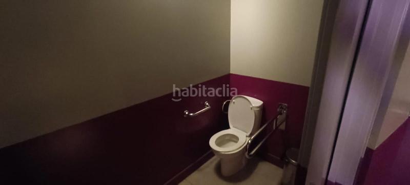 Foto 76b9ac2d-2074-4a75-ac70-d99854a24497. Traspaso local comercial traspaso restaurante vermuteria en Poblenou, en Barcelona