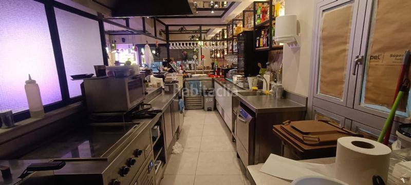 Foto 7f6f311d-9032-4a69-b8f9-0e0b69bcc717. Traspaso local comercial traspaso restaurante vermuteria en Poblenou, en Barcelona