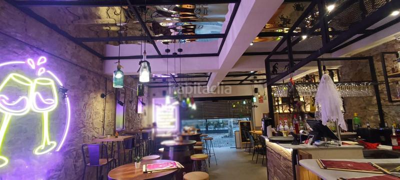 Foto 9a27d02d-f68c-4e9c-846e-168785f11859. Traspaso local comercial traspaso restaurante vermuteria en Poblenou, en Barcelona