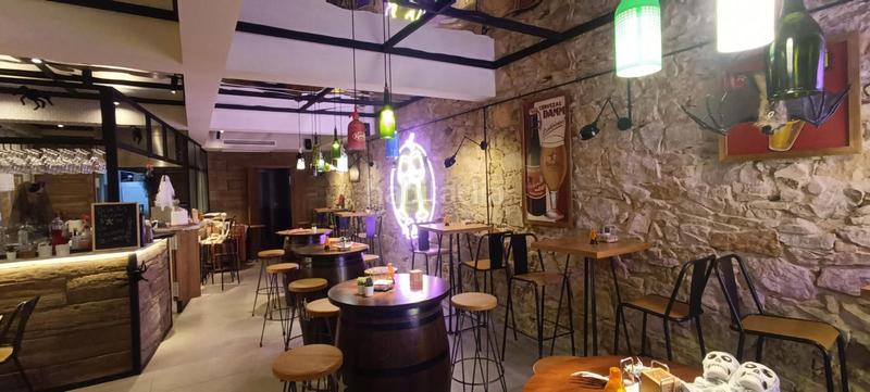 Foto cdb194b2-8ce8-454c-908b-2a0d3871f433. Traspaso local comercial traspaso restaurante vermuteria en Poblenou, en Barcelona