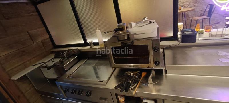 Foto 61ce3d19-b6e7-49ea-87ff-f9693faa75ec. Umzug geschäftsraum in Poblenou Barcelona