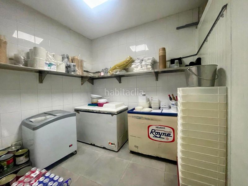 Foto 05179ba2-7760-4443-86ae-352cd13027d2. Traspàs local comercial a La Gavarra Cornellà de Llobregat