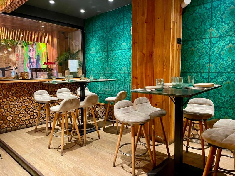 Foto c73dfce6-f64e-44bc-8bfa-829aeeb09599. Traspaso local comercial traspaso restaurante zona de ocio en sant gervasigalvany. en Barcelona