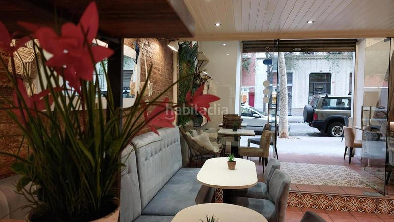 Foto f6edd349-bc61-4b38-908b-ed3609272722. Traspàs local comercial a La Nova Esquerra de l´Eixample Barcelona