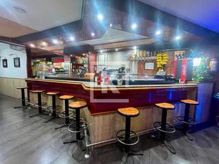 Pas-de-porte Local commercial à Raval. Traspaso restaurante con 48 años de trayectoria en ciutat vella