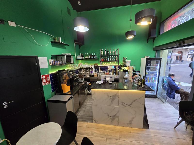 Foto 1568333c-9446-4e19-9fa7-fc31fb2ce91c. Umzug geschäftsraum in Sant Antoni Barcelona