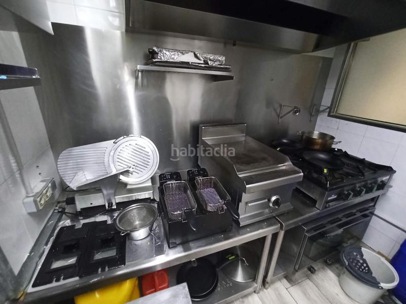 Foto 8415a436-f9c8-4cff-9802-5e54f4a47476. Pas-de-porte local commercial dans Provençals del Poblenou Barcelona